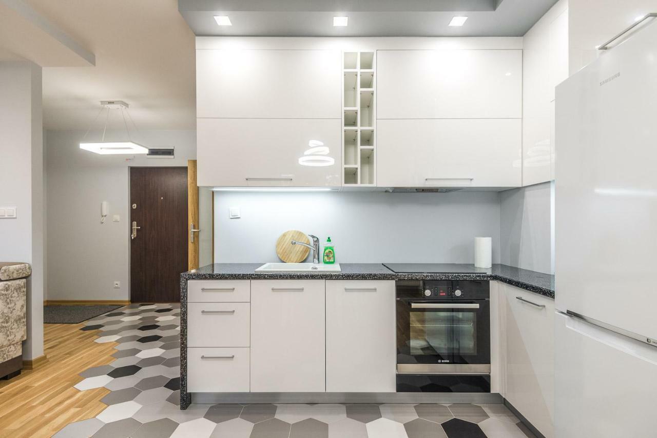 Apartament 48M W Centrum Grojca Grojec  ภายนอก รูปภาพ